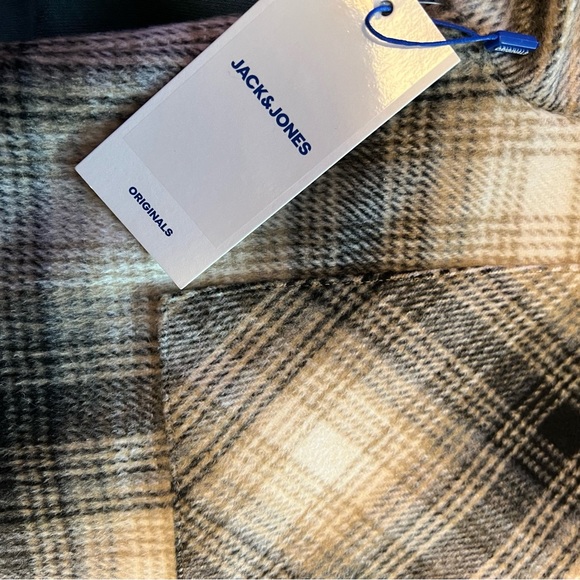 Jack & Jones Plaid Shacket - Picture 5 of 5